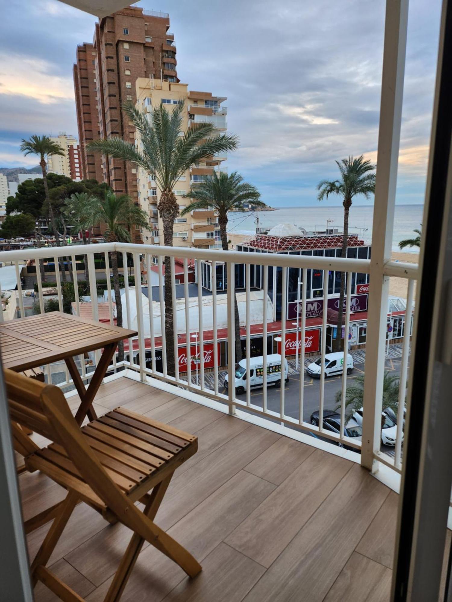 Apartamento La Concha Playa De Levante Бенидорм Екстериор снимка
