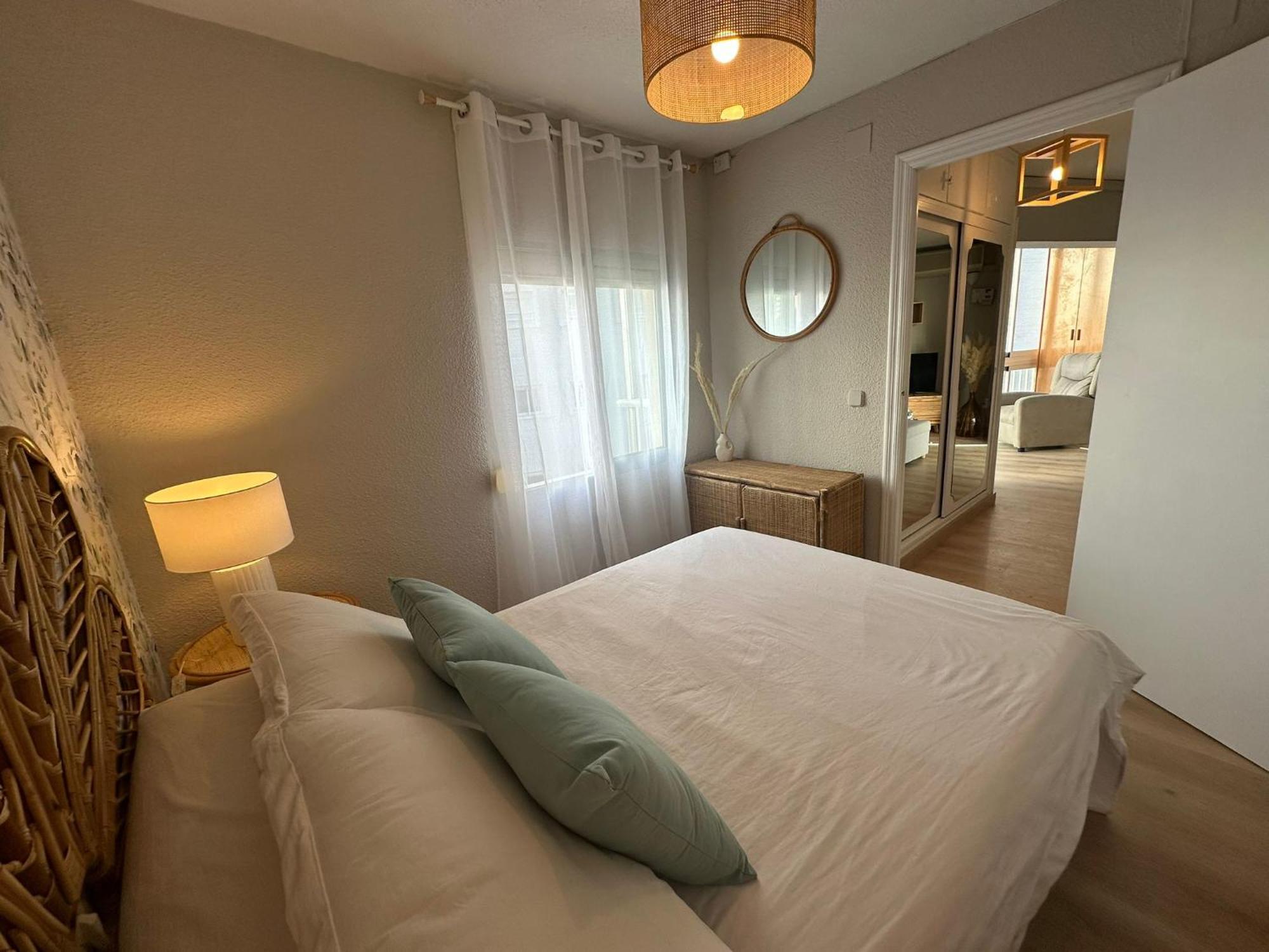 Apartamento La Concha Playa De Levante Бенидорм Екстериор снимка