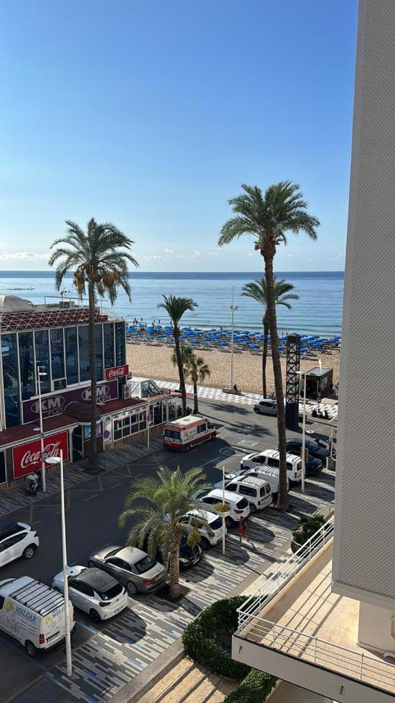 Apartamento La Concha Playa De Levante Бенидорм Екстериор снимка